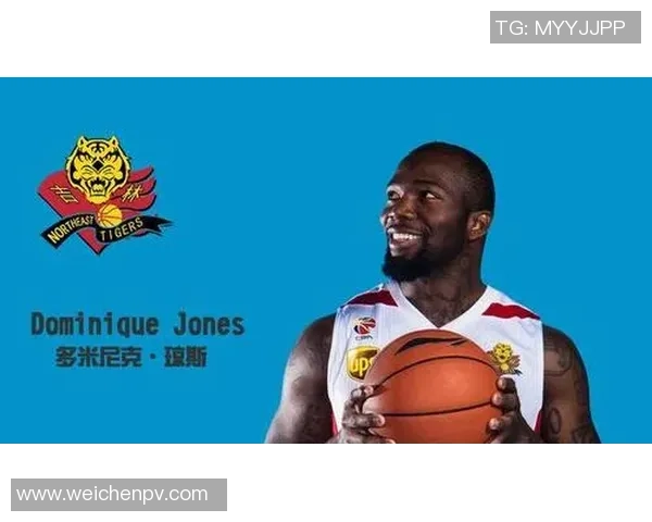 重庆羽毛球队以99分稳居大师赛积分榜首位展现强劲实力